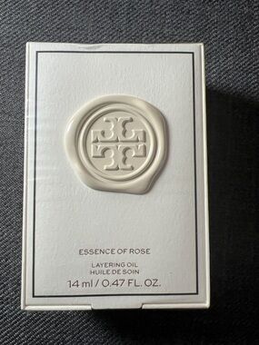 Tory Burch ESSENCE OF ROSE LATHERING OIL
